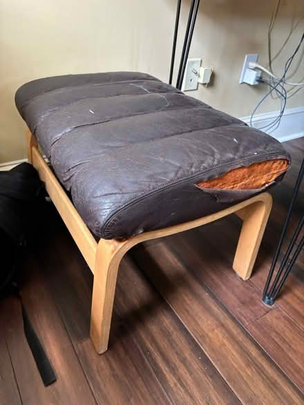 Photo of free Midcentury chair and ottoman (Near Chelmsford Center) #3
