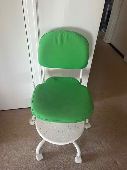 Photo of free Kids swivel desk chair (Kingston TW11) #1