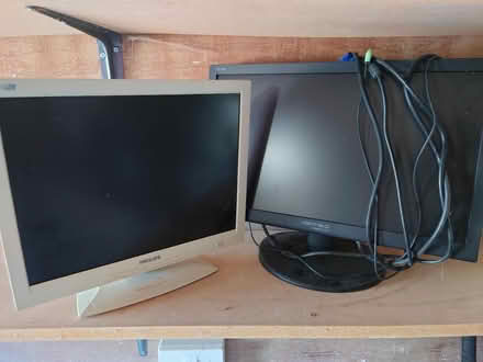 Photo of free Old computer towers, printers, screens (Inwood SY6) #4
