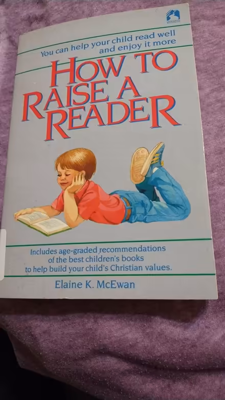 Photo of free How to Raise a Reader (Allen) #1