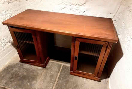 Photo of free Wooden desk (Chislehurst) #1