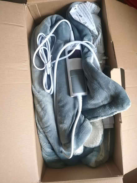 Photo of free Grey heated blanket (Milton PO4) #2