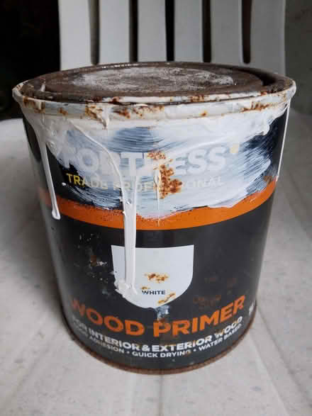 Photo of free Wood primer, white - part-tin (Bucknell SY7) #1