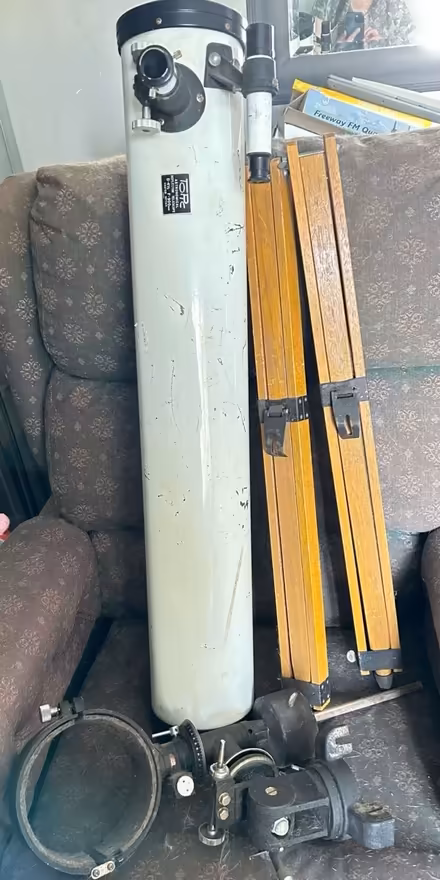 Photo of free Old telescope (Carlton hill NG4) #2
