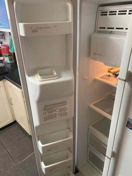 Photo of free Fridge Freezer not working (BR5 St Mary’s Cray Orpington) #4