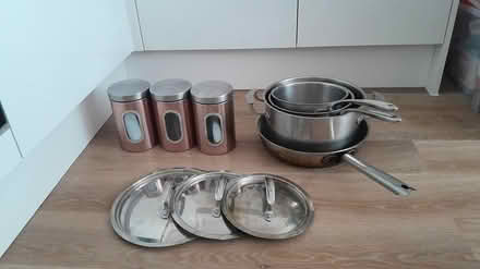 Photo of free Set of stainless Steel pots (gravesend DA11) #1