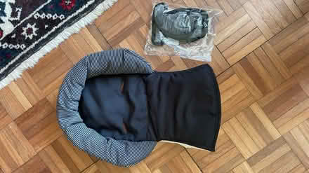Photo of free Maxi cosi car seat 0-12 months (Taffs Well CF15) #3