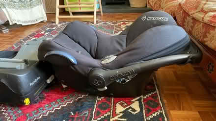 Photo of free Maxi cosi car seat 0-12 months (Taffs Well CF15) #4