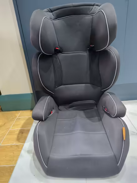 Photo of free Car seat (Arlesey SG15) #1