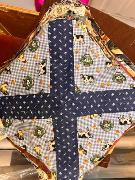 Photo of free Unfinished farm quilt (KT3 Motspur Park) #3