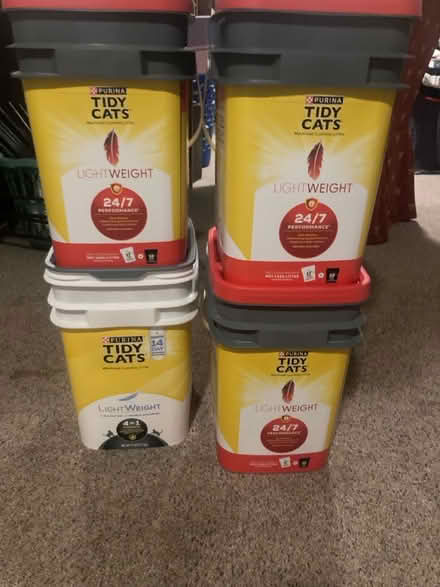 Photo of free 4 empty litter buckets (Creve Couer) #1