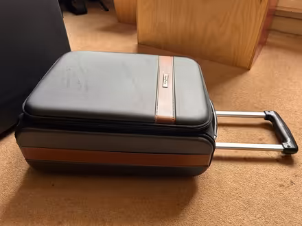 Photo of free Hard suitcase, wheels and handle (Church Hill North B98) #2