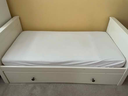 Photo of free Cotbed (SM4) #1