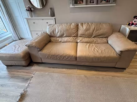 Photo of free Leather couch (Newlands Manor - Clondalkin) #3