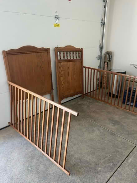 Photo of free 1987 crib (44057) #1