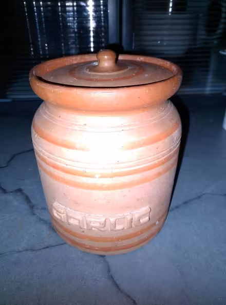 Photo of free Garlic pot (Oxgangs EH13) #1