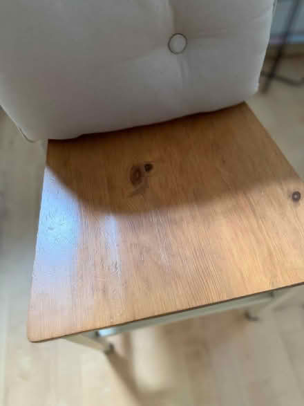 Photo of free Set of 4 dining chairs (Alexandra park N22) #3