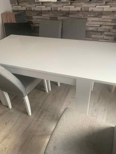 Photo of free Extendable dinning room Table & 5 chairs (Cross Gates LS15) #1