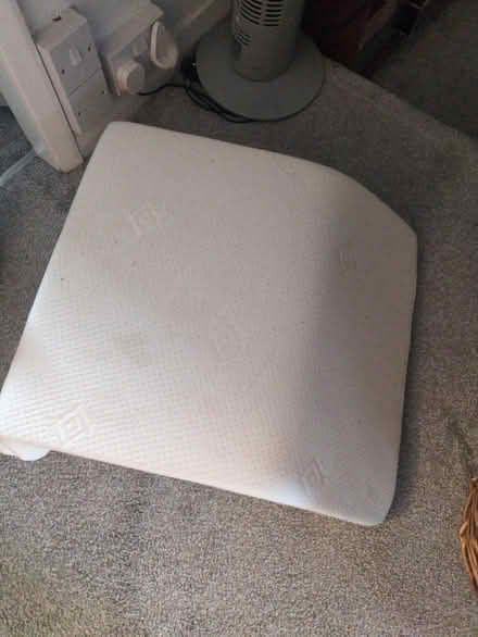 Photo of free Orthopedic pillow for leg elevation (Wolverhampton WV3) #1