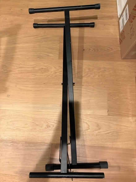 Photo of free Keyboard stand a bit wobbly (94087) #1