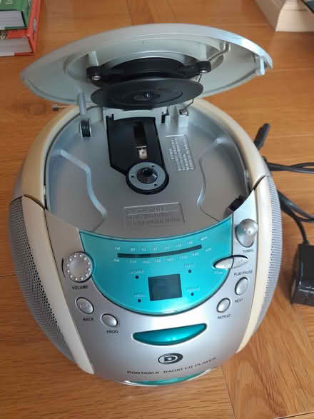 Photo of free CD player (Beer EX12) #2