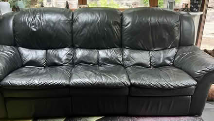 Photo of free 3 and 2 seater Sofa's (Curdworth B76) #2