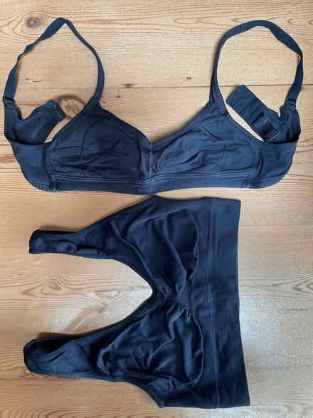 Photo of free X2 size 12 black sports bras, used but clean (Northaw EN6) #1