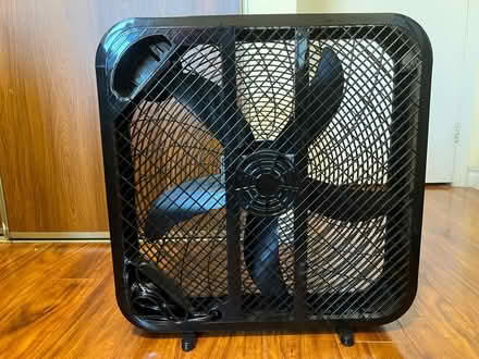 Photo of free 20 inch box fan, 3 speeds (Sheridan Homelands) #2