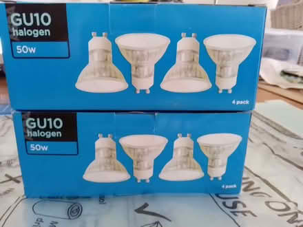 Photo of free Halogen spotlights GU10 fitting (Pontrilas HR2) #1