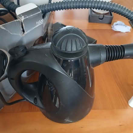 Photo of free Handheld steam cleaner (Rm1 4sh) #2