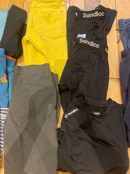 Photo of free 9-10 boy clothes bundle (E8) #4