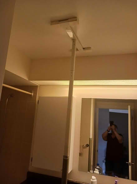 Photo of free 2 Transfer safety poles (Baseline/Greenbank) #3