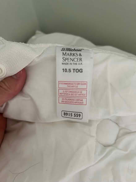 Photo of free 4 single duvets (New Malden KT3) #4