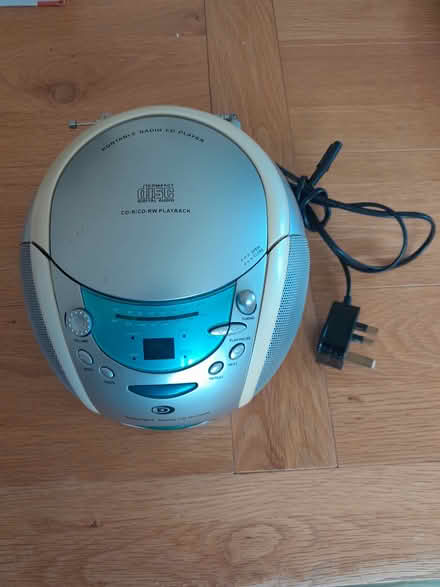 Photo of free CD player (Beer EX12) #1