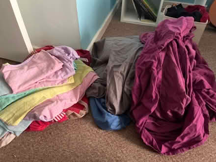 Photo of free Fitted sheets and bedding (BN2) #1