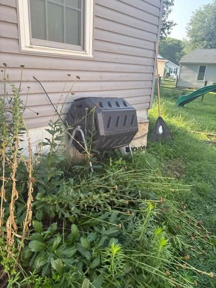 Photo of free Composter (Woodfield Rd & Airpark) #1