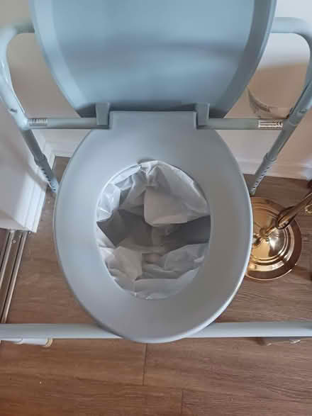 Photo of free Commode 1 (Baseline/Greenbank) #1