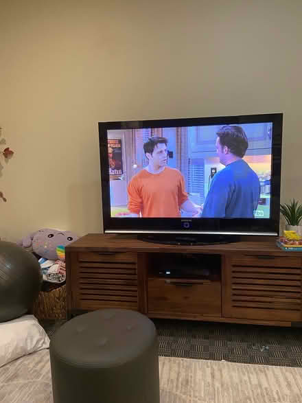 Photo of free 50 inch Plasma TV picture goes out (Arlington) #2