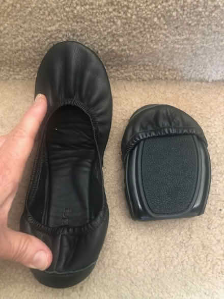 Photo of free Sue London flats (North Hollywood) #1