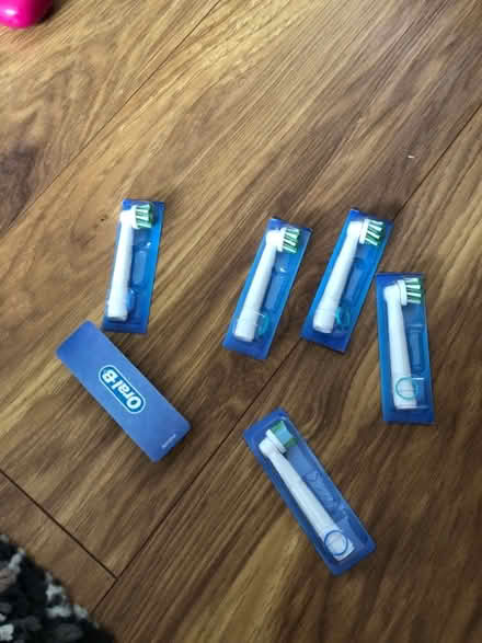 Photo of free Oral b tooth brush heads (Richmond TW1) #1