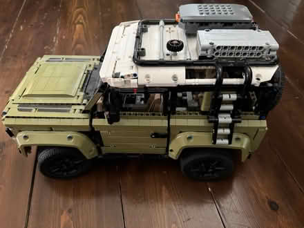 Photo of free Lego Land Rover Discovery (Sydenham, london) #2