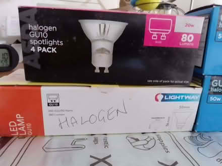 Photo of free Halogen spotlights GU10 fitting (Pontrilas HR2) #2
