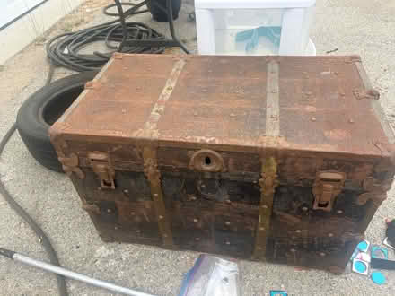 Photo of free Large chest (91040) #1