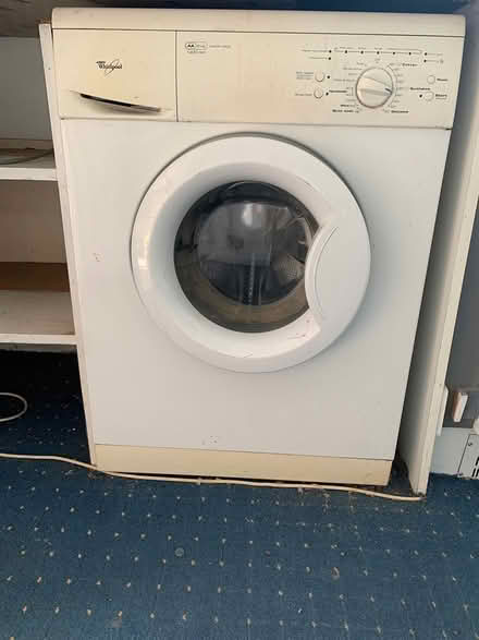 Photo of free Whirlpool washing machine (Billingshurst) #1
