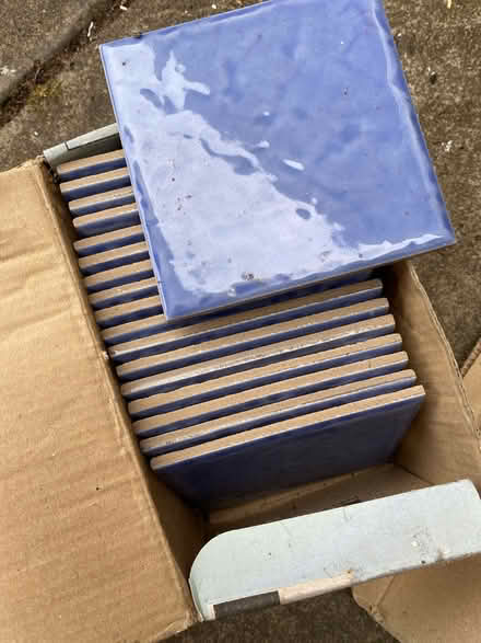 Photo of free Tiles (LE11 Loughborough) #1