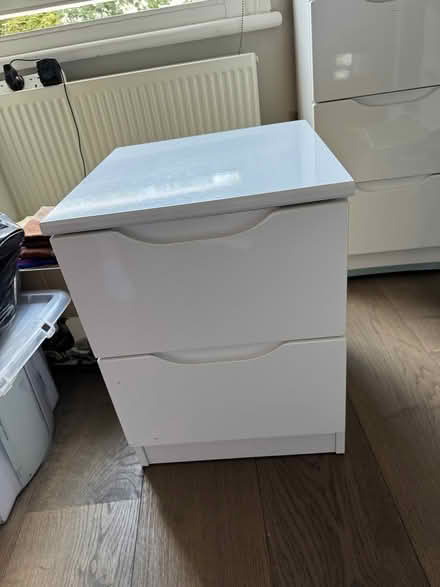 Photo of free Bed side table (Kew) #1