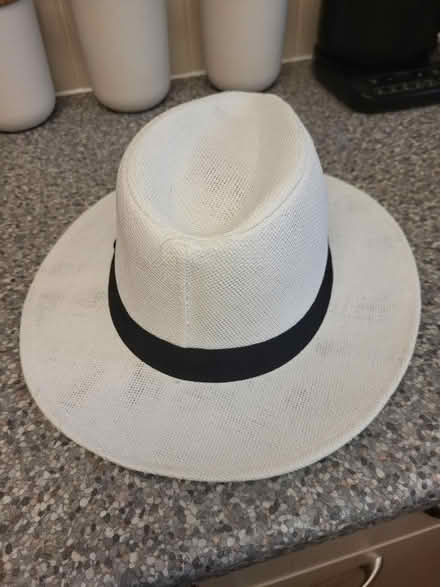 Photo of free Hat (Fulwood PR2) #2