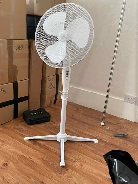 Photo of free Fan (Sw19 Colliers Wood) #1