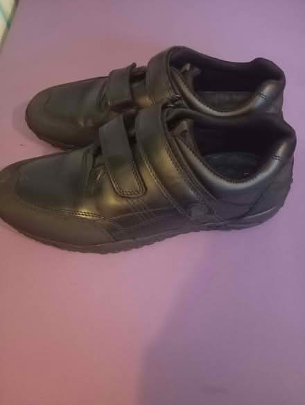 Photo of free Boys sporty school shoes size 5.5 (Slade Green DA8) #4