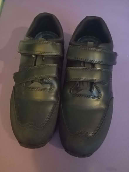 Photo of free Boys sporty school shoes size 5.5 (Slade Green DA8) #2